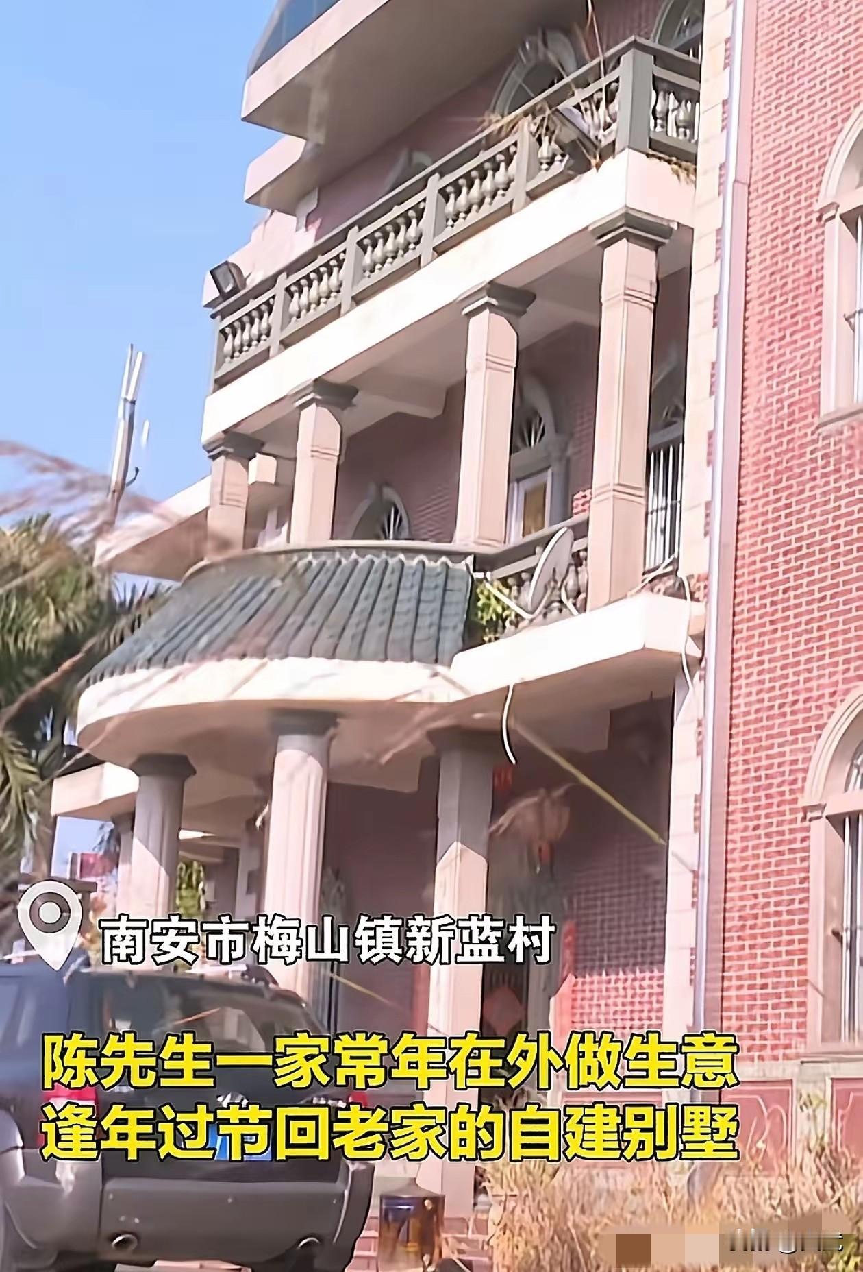 福建男子500万别墅遭邻居霸占，报警后拒不认错‌。在福建某乡镇，一栋价值50
