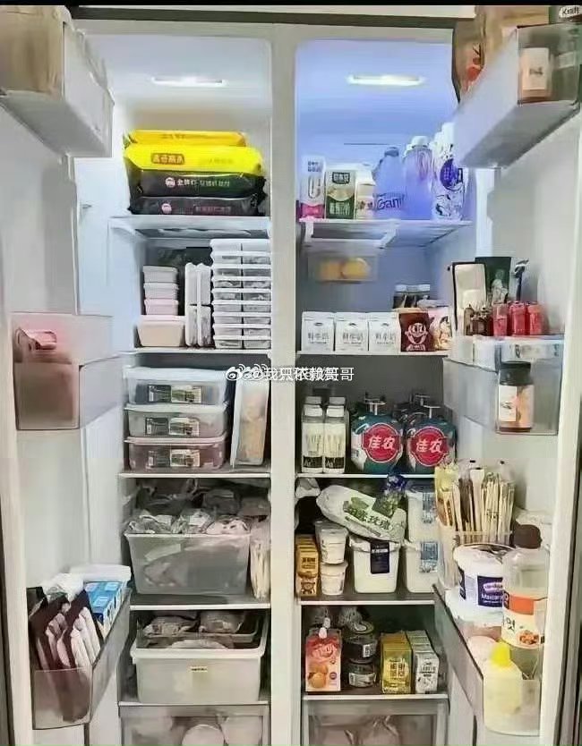 老一辈人的冰箱新一辈人的冰箱