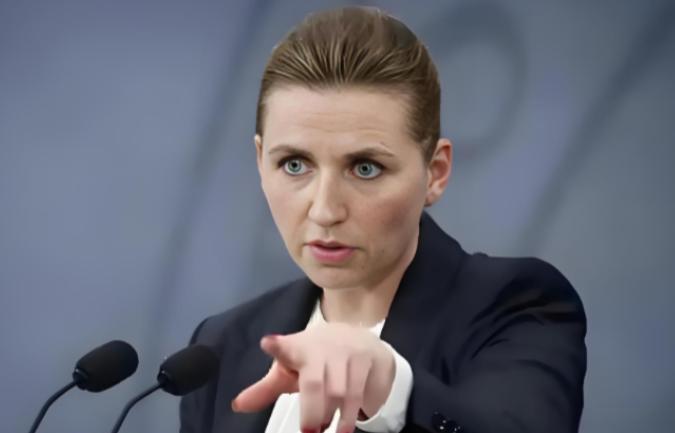 强压之下必会反击！估计特朗普也没想到，丹麦女首相会向士兵下达“铁命令”，若是美军