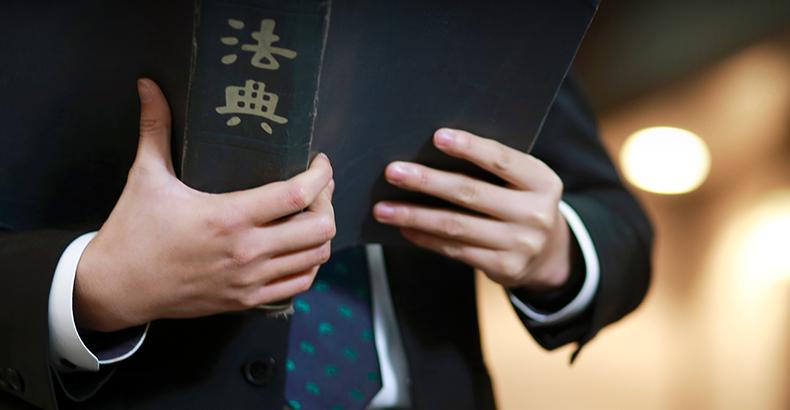 人性的恶到底能到什么地步？说个真事，韩国一个女的，把两名男子尸体塞进泡菜桶藏匿整