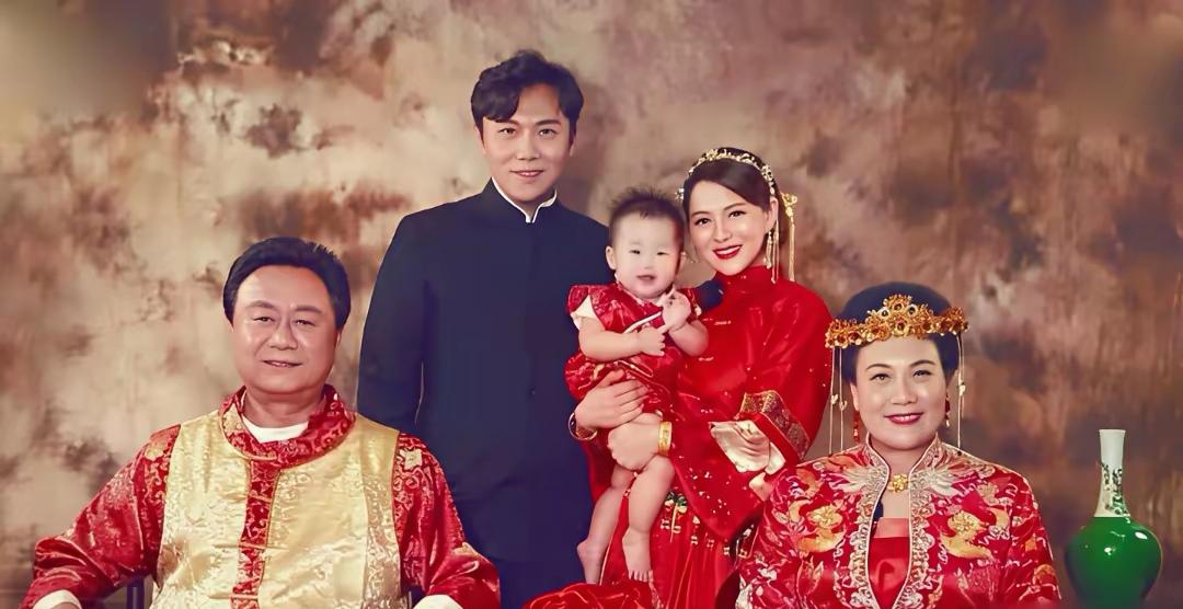 秦昊拒绝生二胎的理由，戳中了多少当妈的泪点？伊能静想再要个孩子，他想都没想