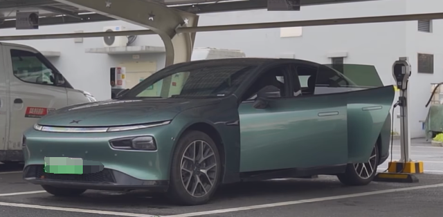 小鹏P7i自驾游续航无需担心提车这半年多，主要是城市通勤，前几天自驾游了一番。