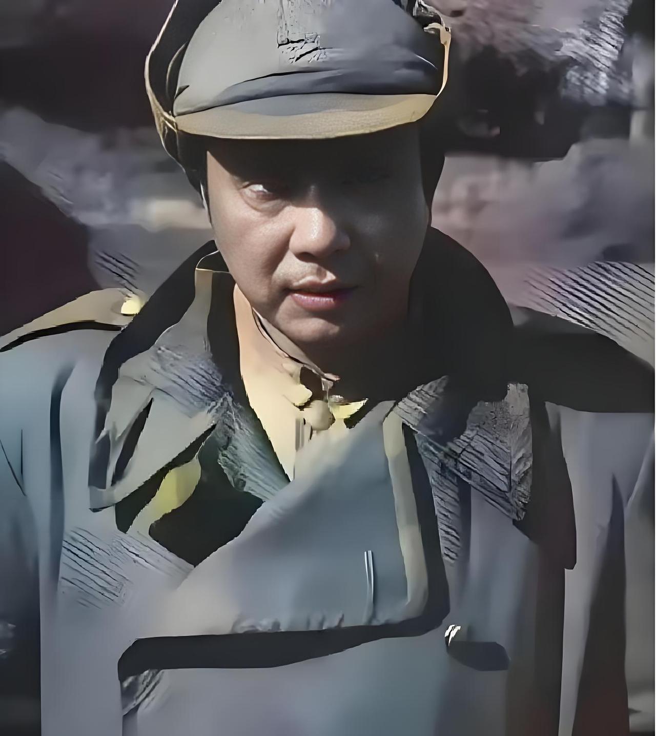 1949年1月，北平被解放军围困。傅作义决定接受和平改编，华北“剿总”内部震动，