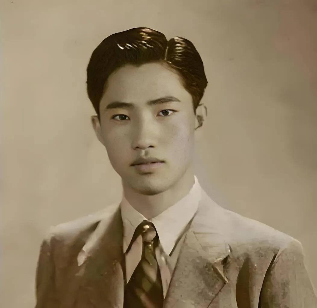 2008年，中央通知去台湾icon领父亲骨灰，儿子坚定拒绝：他是叛徒说出这