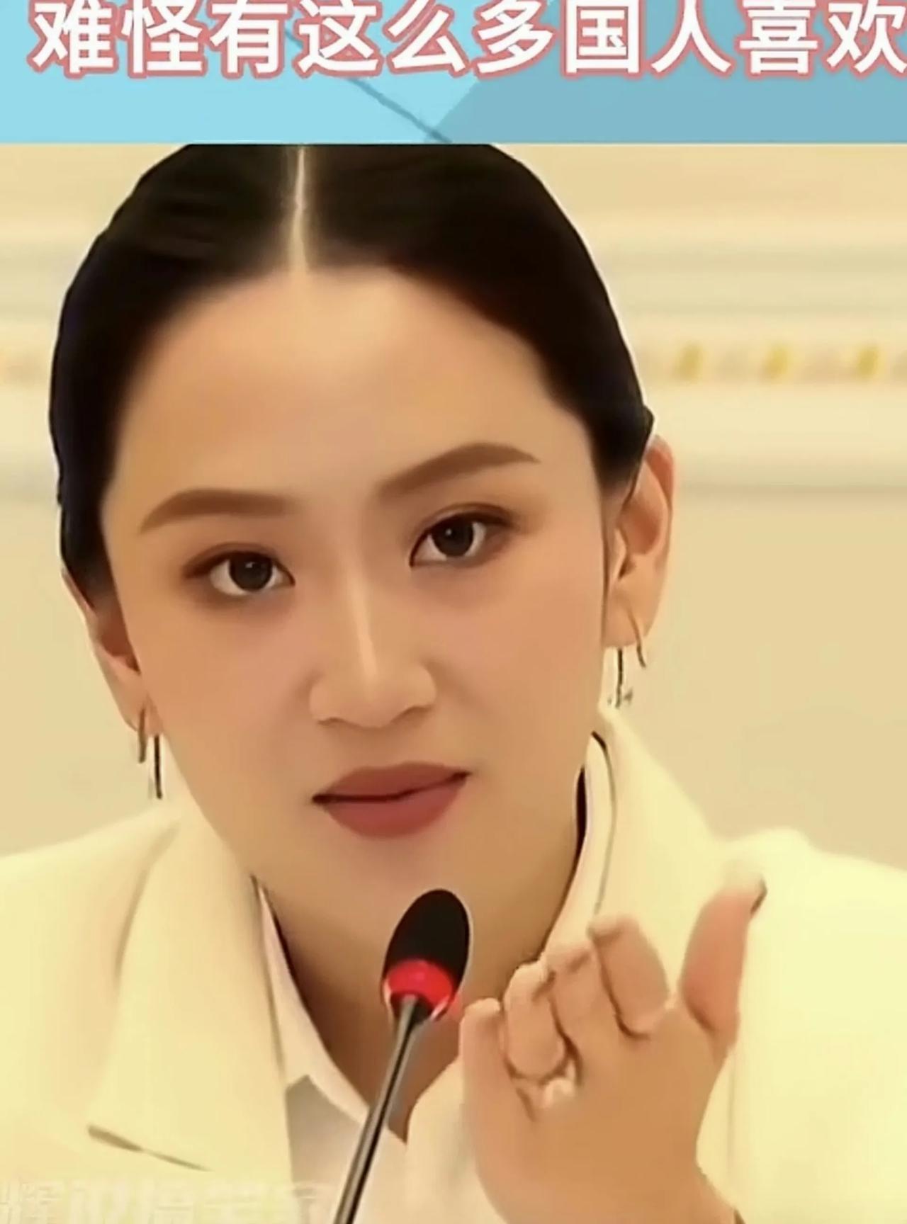 佩通坦是一位不忘自己祖籍的人，在当总理期间的记者会上，还专门谦逊地说：有请中国同