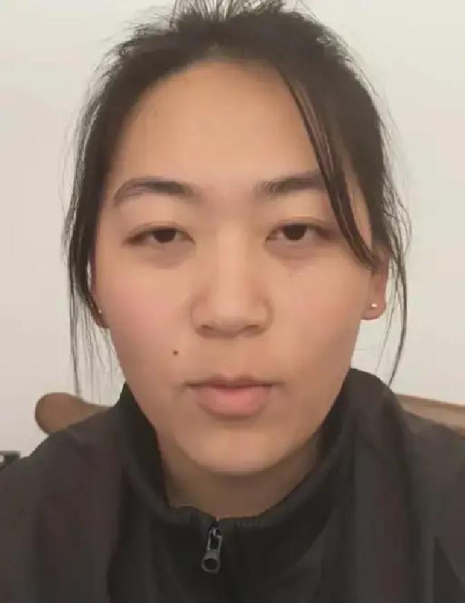 亚运拿三块金牌的姑娘，叫王莉。比完赛，国家发了十五万奖金。没想到，自家单位的领导