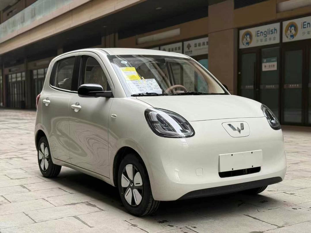 3.39万，买一辆续航205公里的五菱宏光MINI，划算不?五菱宏光MINI