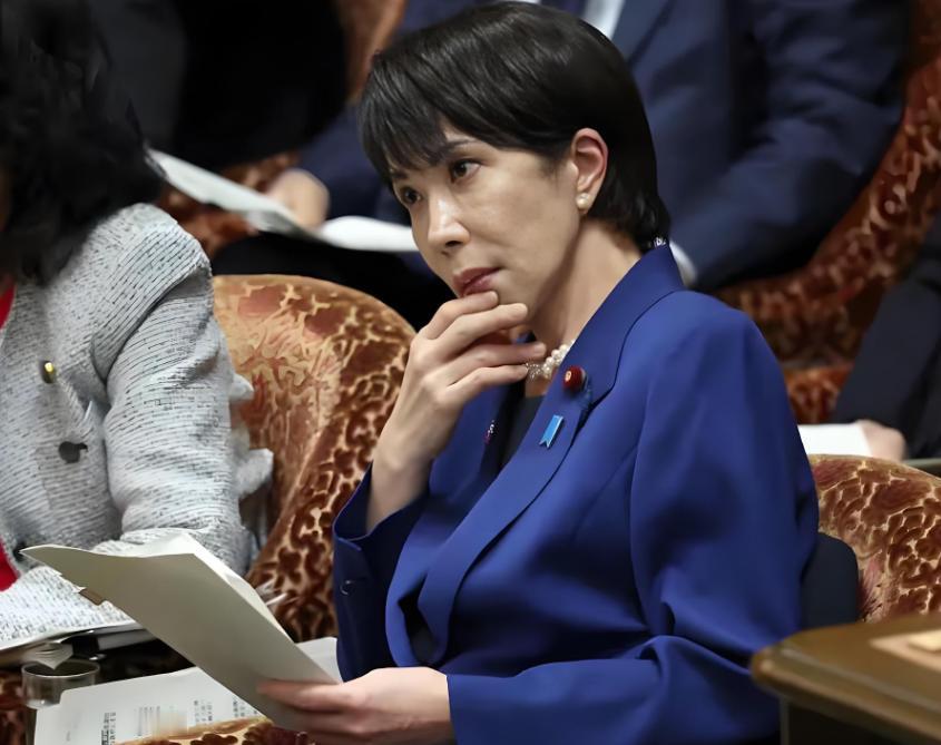 高市早苗最怕的一幕终于来了，中国商务部出手了。 12月1日，中国商务部一纸公