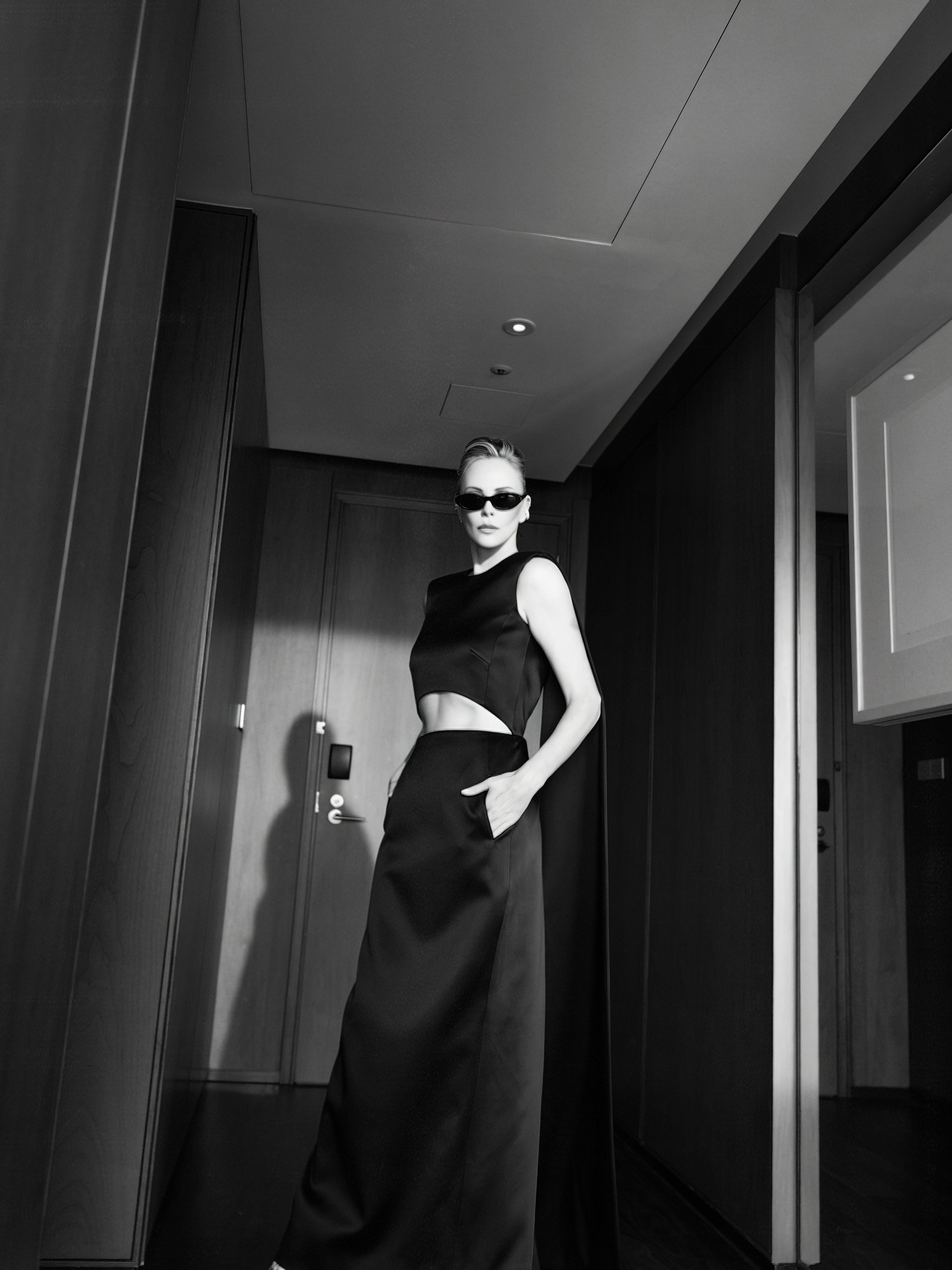 塞皇CharlizeTheron《奥德赛》韩国首映礼幕后写真