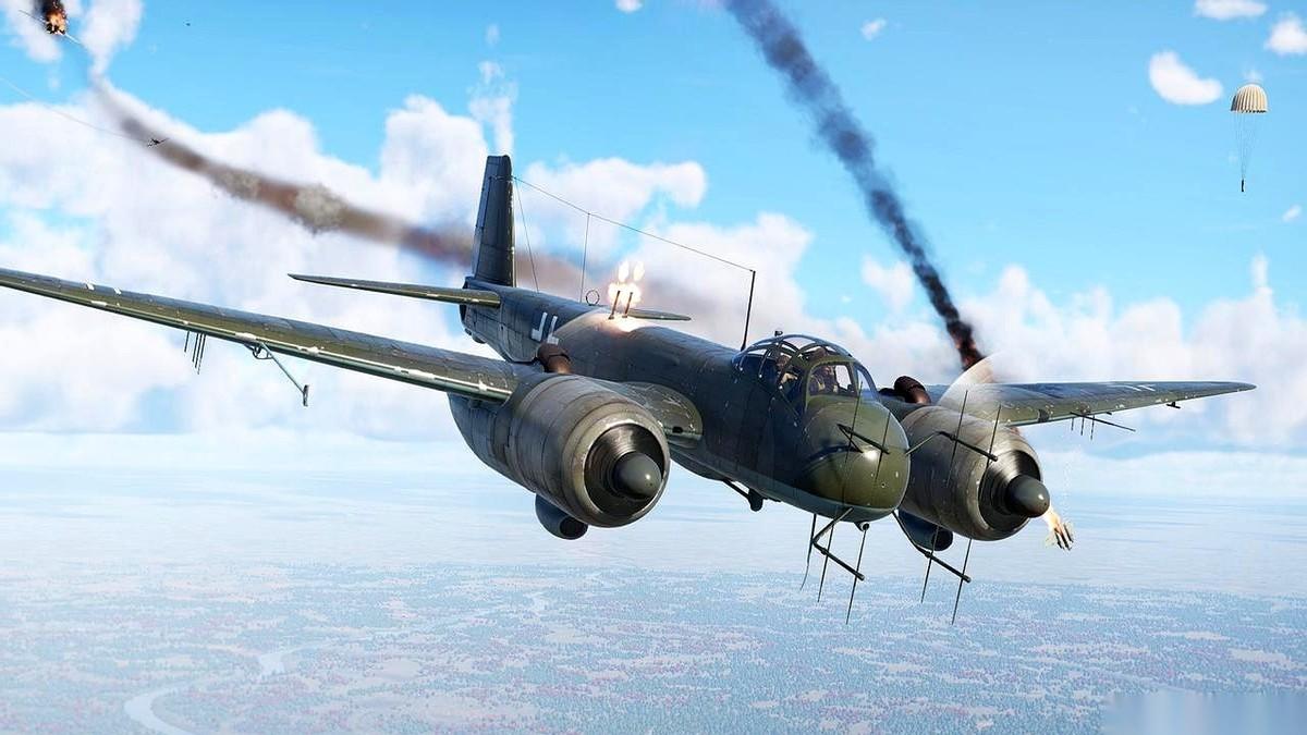 上一秒你还在跟战友开玩笑，下一秒，整架飞机就从中间断成了两截。你连敌人在哪都不