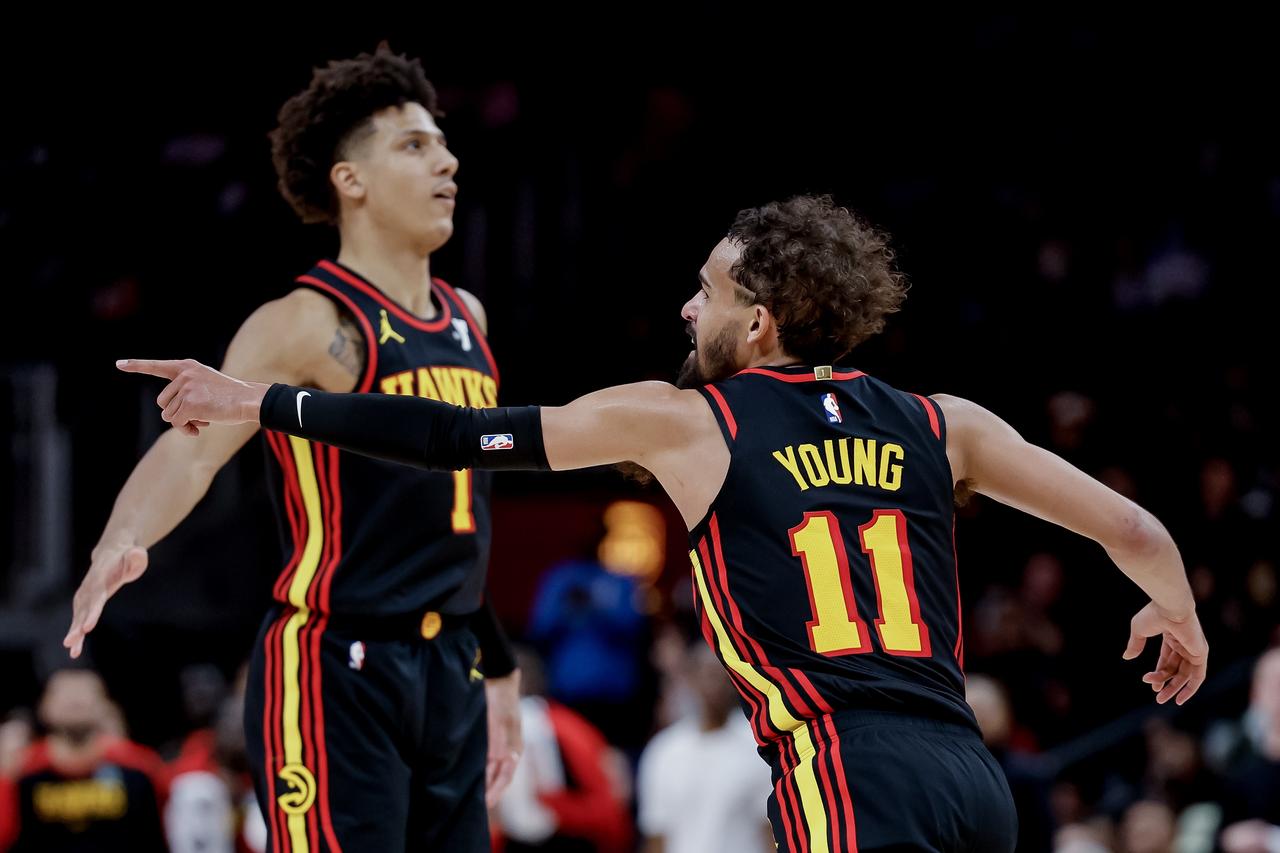 从某种程度上来说，其实老鹰不太需要特雷杨了，体现在这3个方面：1，特雷杨本赛