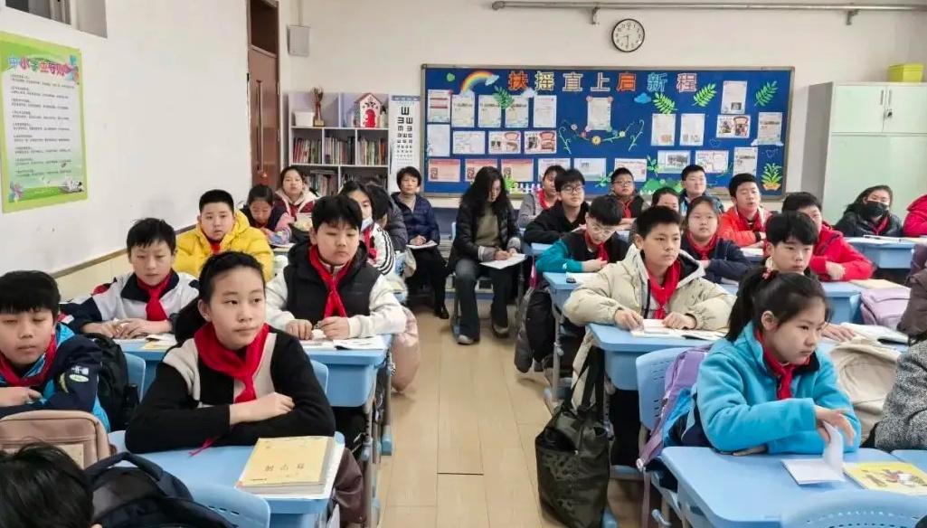 教过那么多孩子，才敢告诉你：1、能考985、211的孩子，90%都是从小学