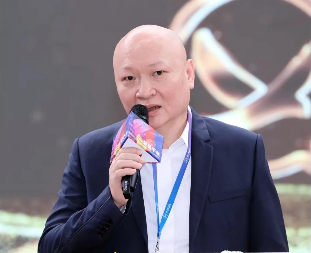 百亿“赌王”就这么死在了异国街头，足足挨了29枪。天道盟的