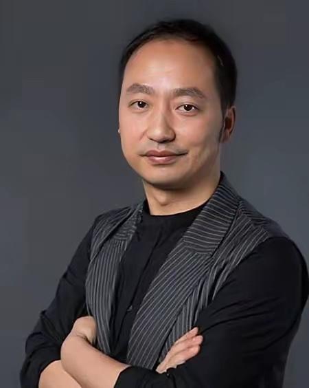能搞出钉钉这种APP的职场人，这是一肚子坏水的。这是我最讨厌的APP，没有之一，