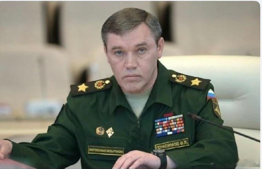 12月1日，俄罗斯总参某长瓦列里·格拉西莫夫向俄罗斯总统回报了俄军已经控制了顿捏