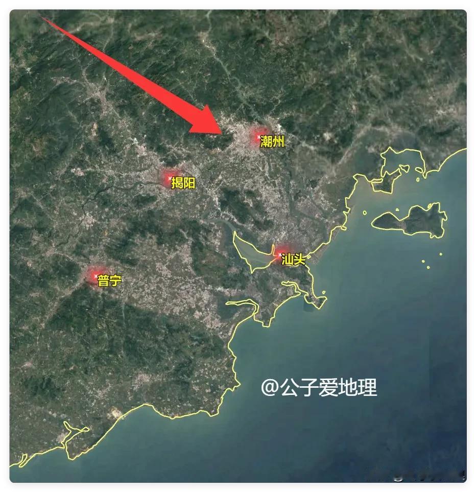 有没有人注意到？海外那几千万潮汕华人，几乎都自称潮州人。你有没有发现一个奇怪