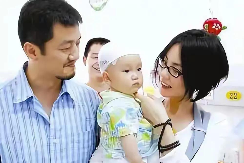 大家都错怪王菲了！这一次嫣然天使医院房租问题瞬间上热搜，李亚鹏的陈述，让网友心疼