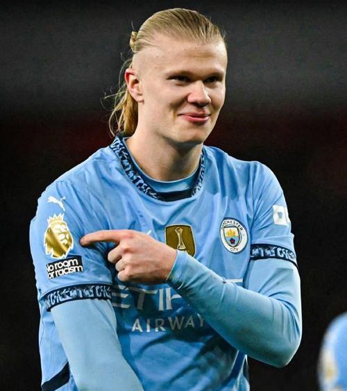 以下五个英超纪录哪个最难被打破？1阿森纳英超连续49场不败2马内2分56秒完