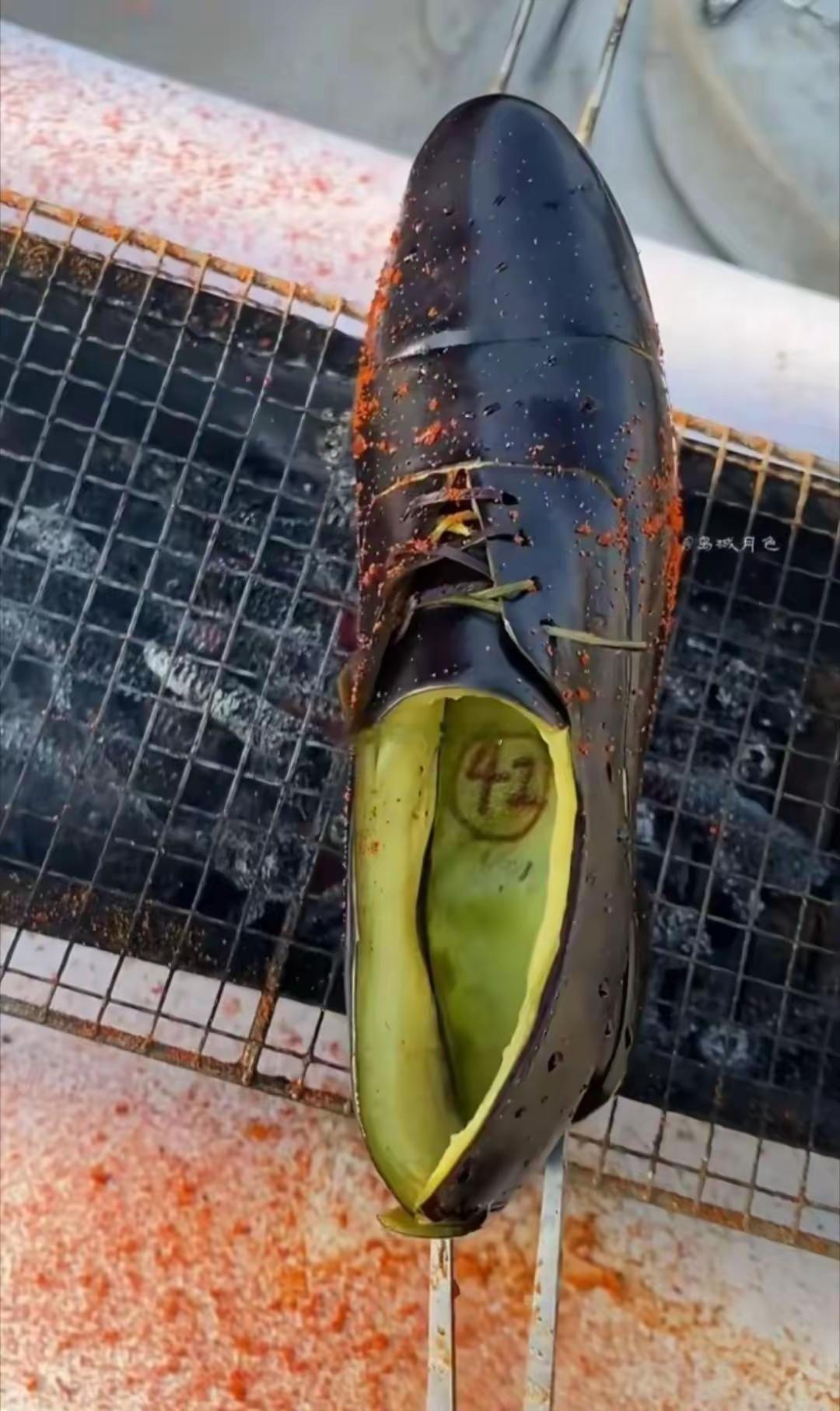 这么烤着吃行吗？[捂脸哭][捂脸哭][捂脸哭]