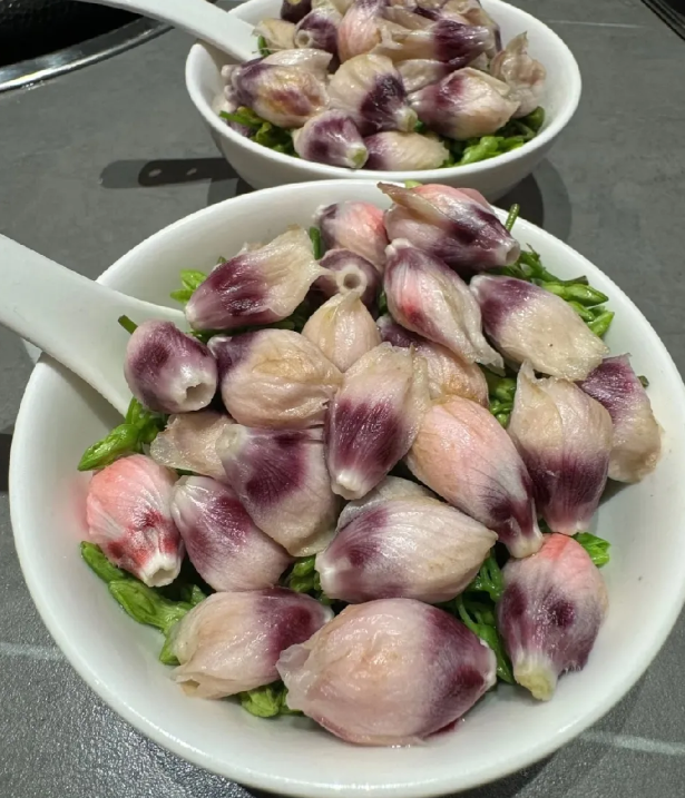 有没有福建人解释一下这个是什么美食呀原来花也可以吃吗？
