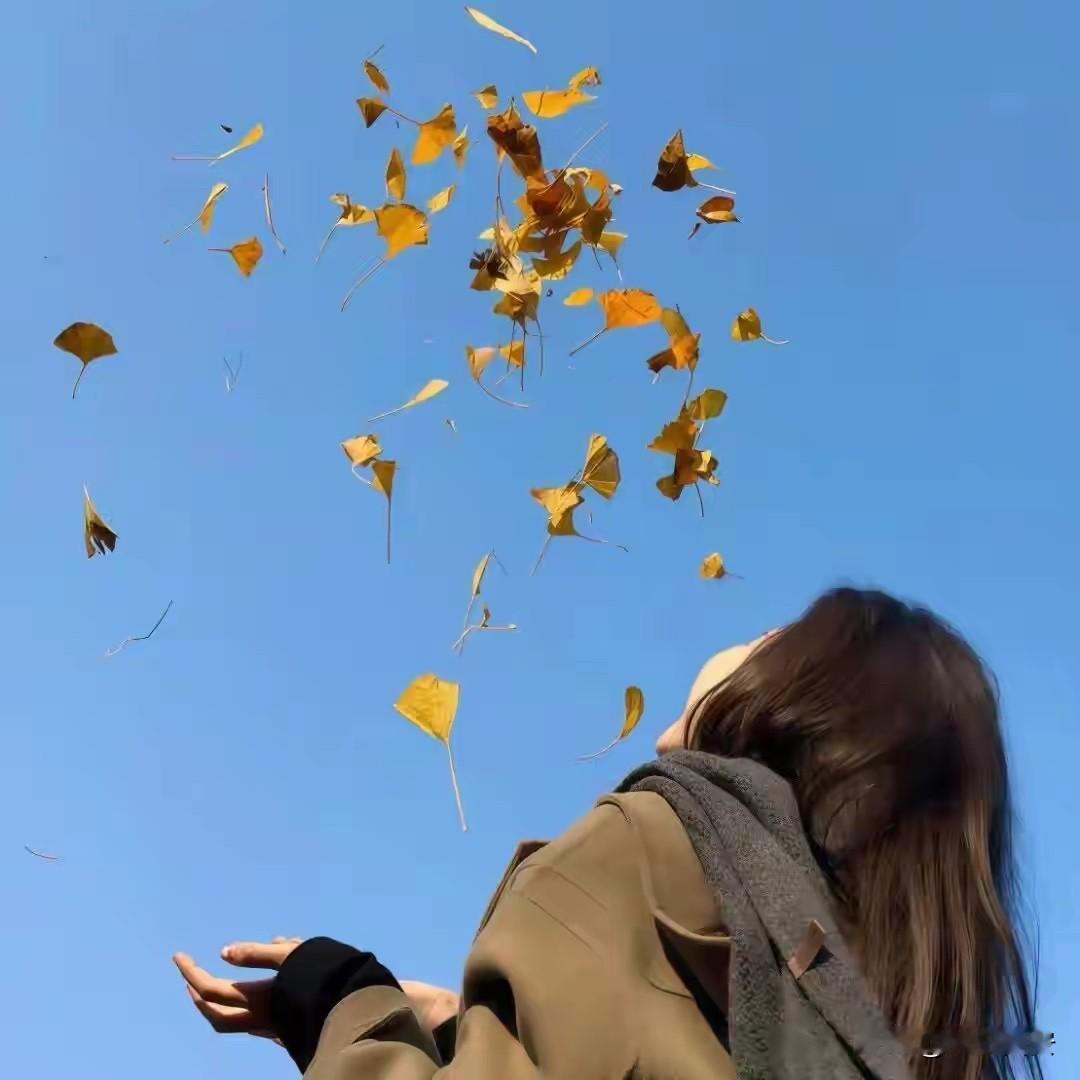 优秀的人，都懂得顶级思维。1.富人，从不在烂人烂事上浪费时间。2.同