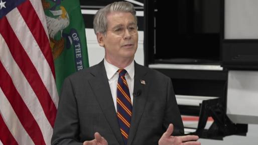 油价可能就要崩盘了！因为美国已经宣布，会解除对委瑞内拉的制裁，最快就在本周，这意