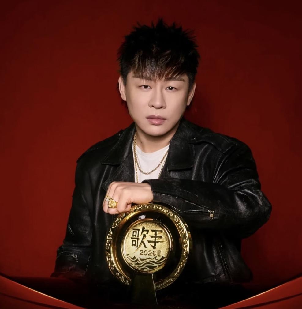 明眼人都可以看出来，胡彦斌之所以是《歌手2026》的歌王，并不是因为他实