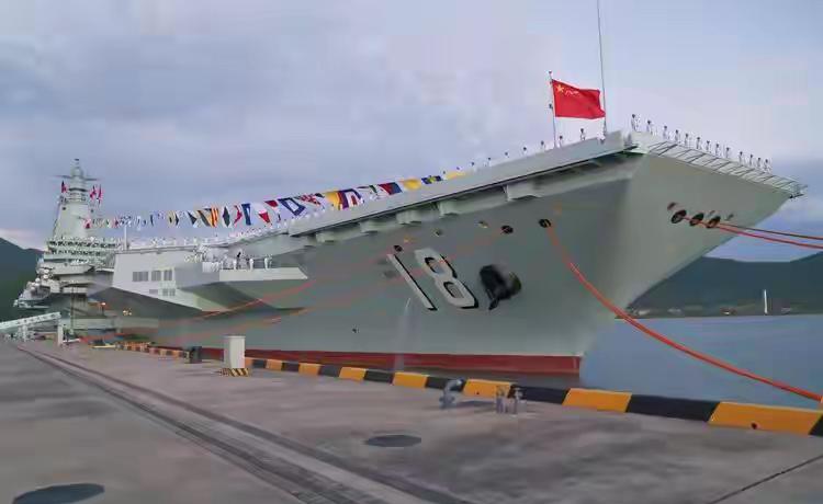 日媒预测：中国将成全球第一个，不需要引进任何武器的国家！全世界都在疯狂买武器，