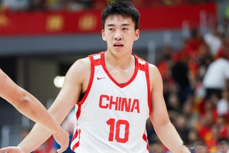 王俊杰太实在了，赛后采访真敢说[捂脸哭]一点面子都不给菲律宾留！中国男篮105比
