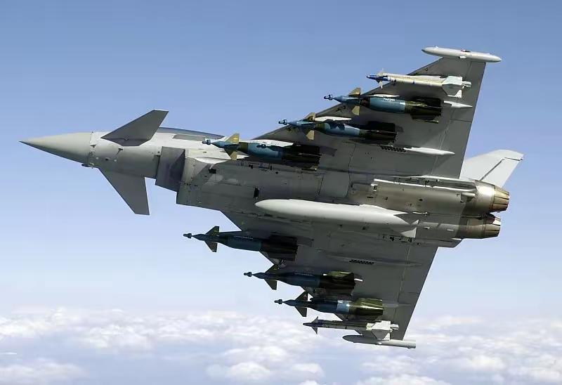 欧:阿中你这是什么意思中:咋的啦这是欧:什么叫台风四代机是我们欧家最强战机