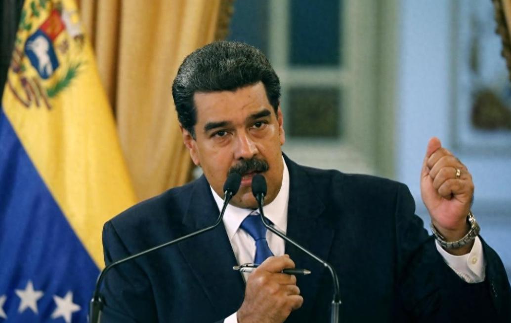 委内瑞拉确实是受到高人指点了，棋局由被动化为主动……据南财消息：委内瑞拉亲自