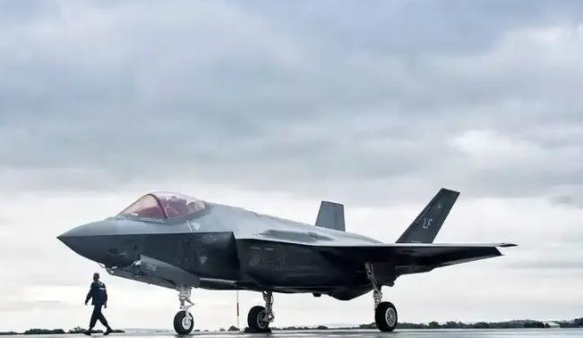 中国武器下一个要实战验证的就是能不能打掉美国的F-35隐身战机，目前来看，最好的