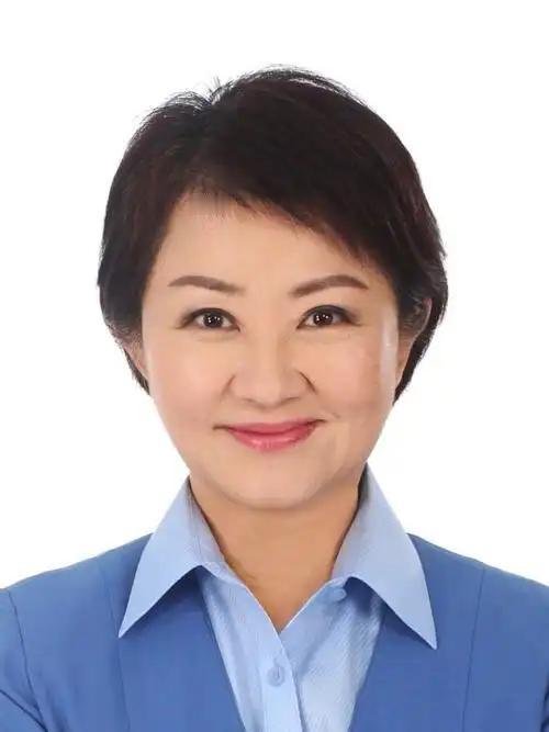 就在刚刚，台中市长卢秀燕发表声明，5月13日，针对特朗普在访华前夕透露，