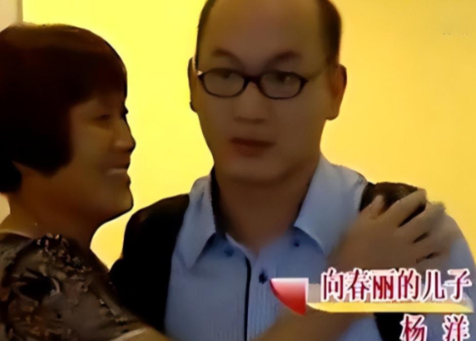 湖南岳阳，女子逼死丈夫后，抛下6个月的儿子改嫁他人，此后多年不闻不问。2014年