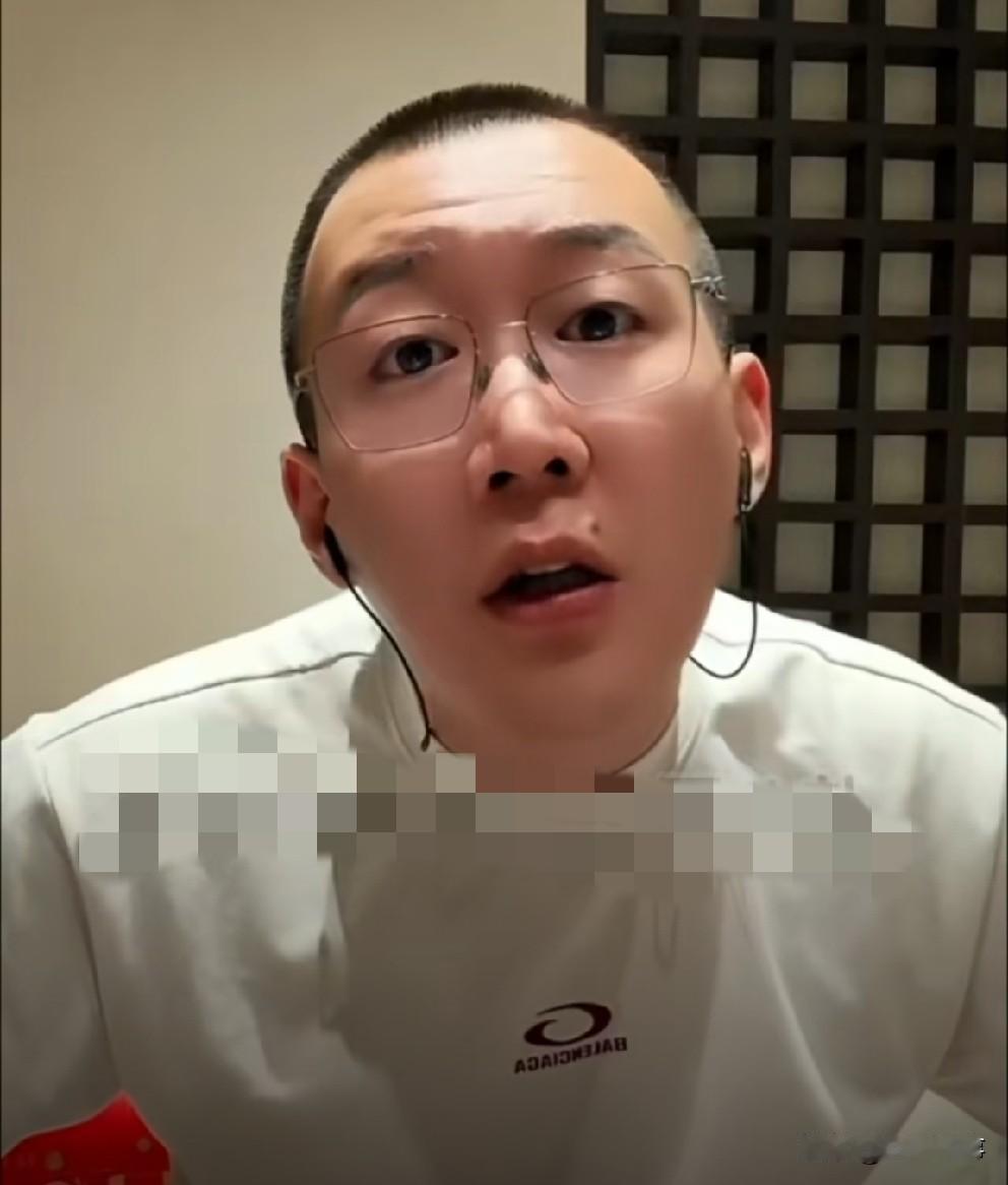 小白龙挂靠老葛公会，直播跌落10W+解释原因。小白