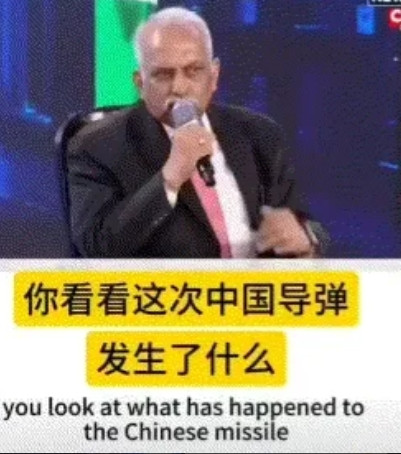 印度前国防部首席顾问维诺德.汉达雷7月3日接受CNN采访时表示：“印巴空战中为何