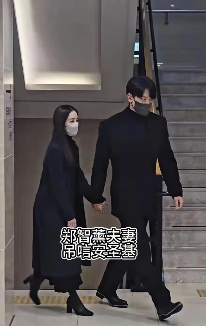 金泰熙15小时飞行，只为了能独自喘口气。这比带娃轻松。她亲口说的。在节目里