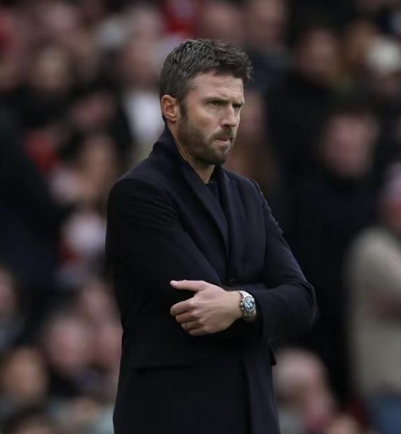 【卡里克迅速上位，完成不可能做到的事】卡里克上任，马上弃用阿莫林的3-4-3