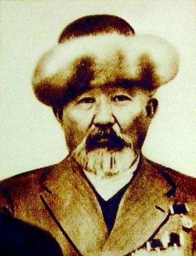 抗美援朝战争期间，巴什拜·乔拉克拿出自己拥有的400匹马、100头牛、4000只