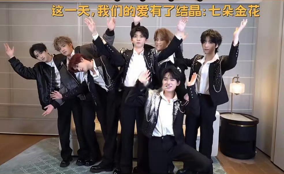 时代少年团把广州美食吃遍了时代少年团南沙开演，忙里偷闲打卡全城美食。早茶点心配靓