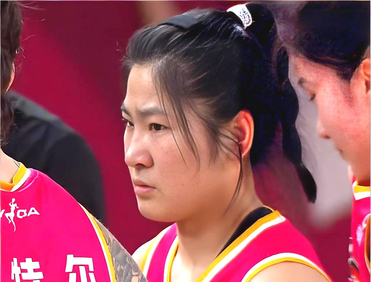 中国女篮的最新名单公布。有新面孔，也有老面孔退出。其中，