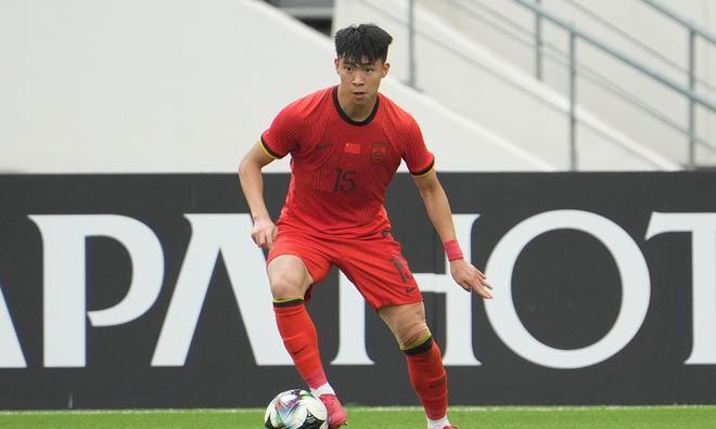U23全队可以回家种地了，他们不配职业两个字，宋凯更要抓紧下课