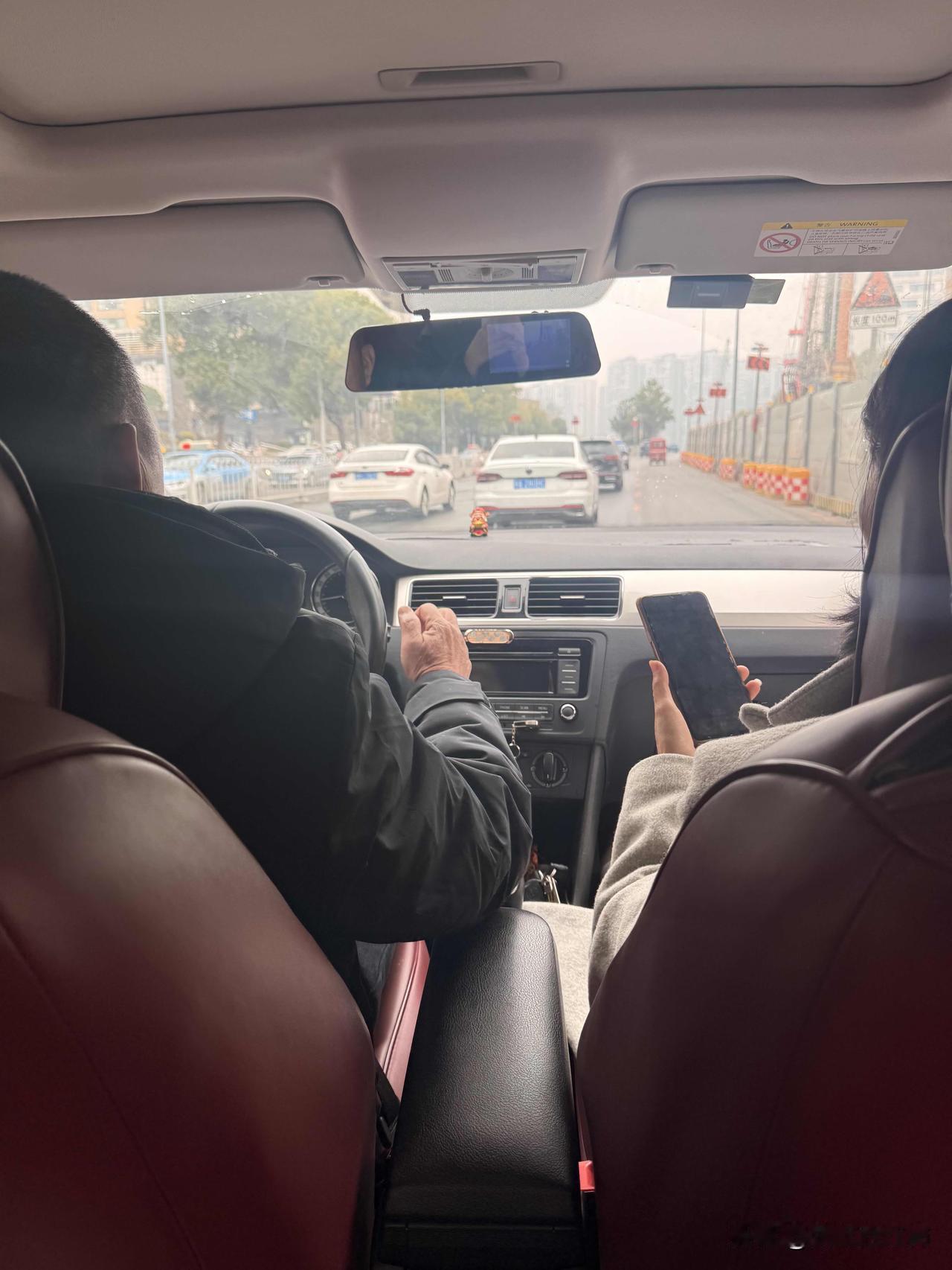 20岁的第一天是在派出所过的事情的起因是这样的，主包高中数学一直不好，不好到没