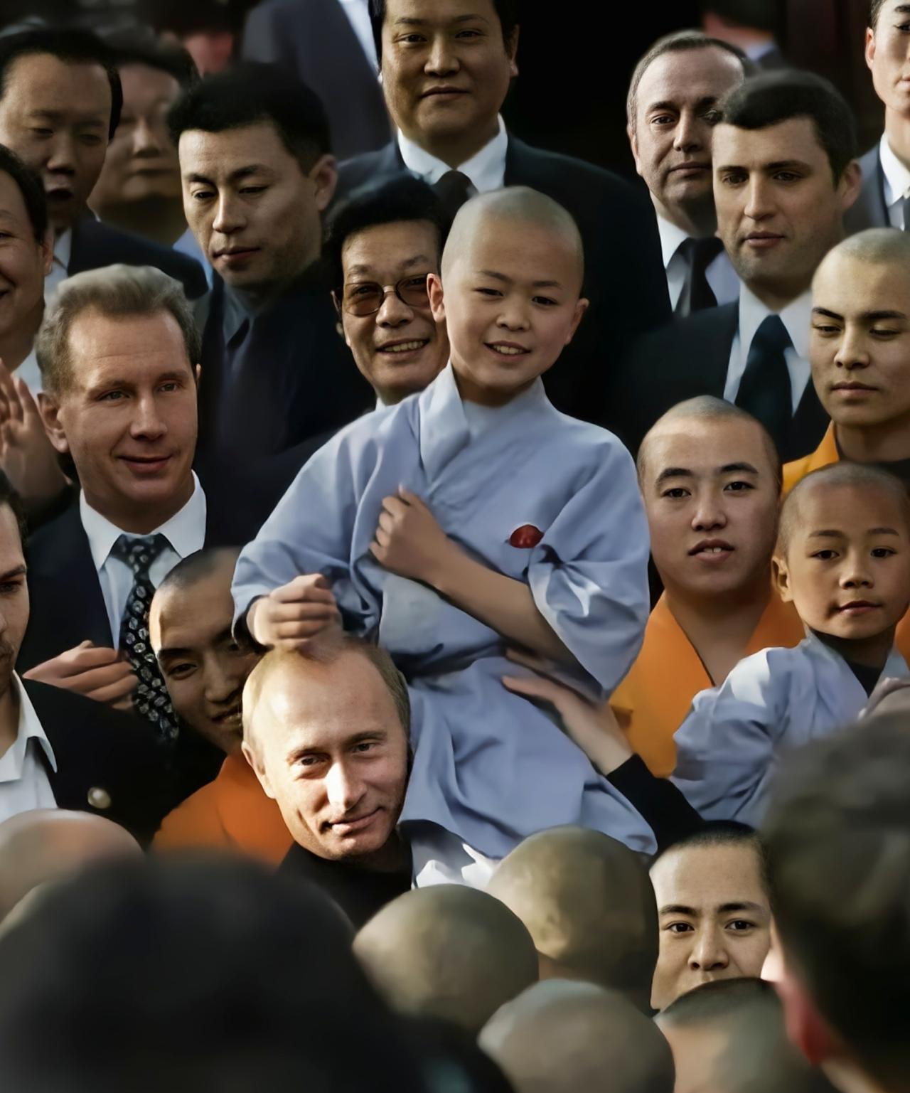 普京拜访少林寺时曾向释永信提出要和少林武僧比武的要求，结果遭到释文永信拒绝，就在