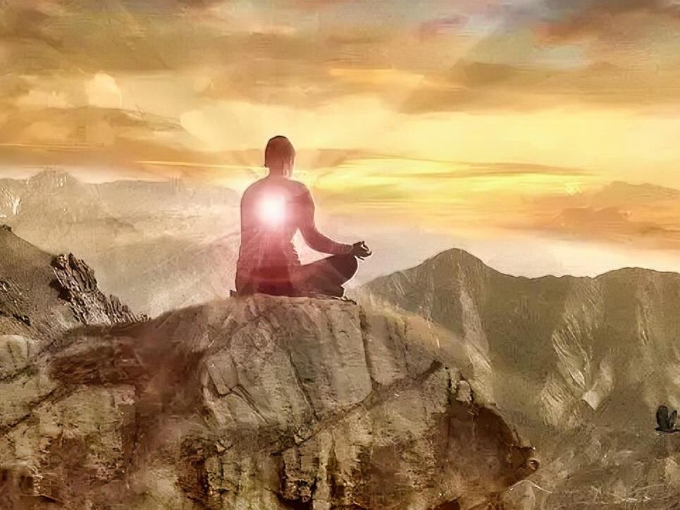 路遥在《平凡的世界》中写道：“每一个人都有一个觉醒期，但觉醒的早晚决定着一个