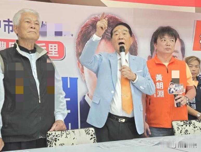 就在今天（9月22日），宋楚瑜称他接到很多电话希望帮忙站台，因为他至少有5%、1