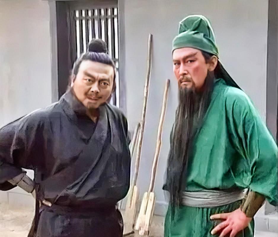 关羽和张飞，一个卖枣的，一个杀猪的，武功为什么会这么厉害？