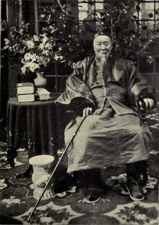 王铎：人到暮年的李鸿章