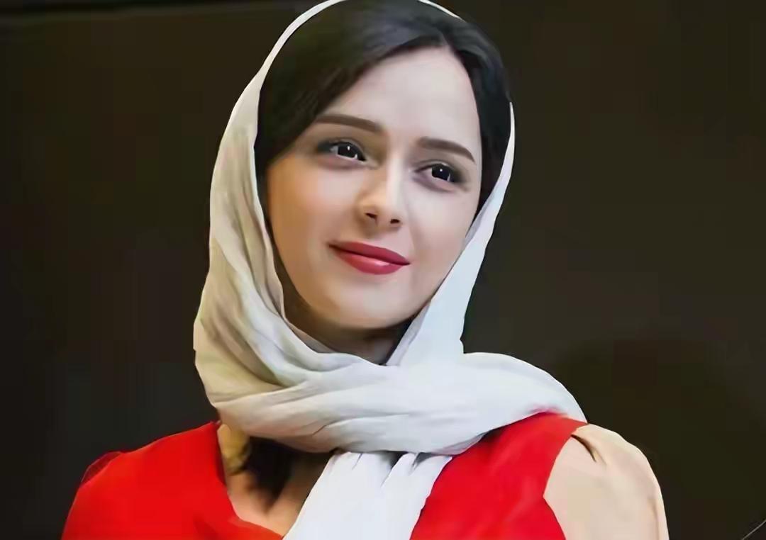 远嫁中国多年再回伊朗娘家，才发现已经成了当地富婆！飞机降落在德黑兰机场的那