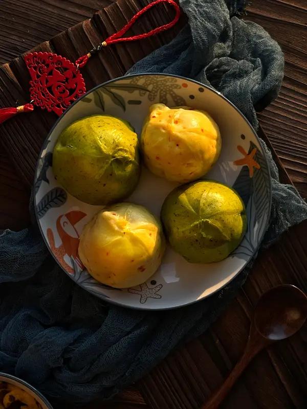 二十四节气吃什么，老祖宗的舌尖智慧立春咬春吃春卷，雨水多食粥养脾，惊蛰吃梨